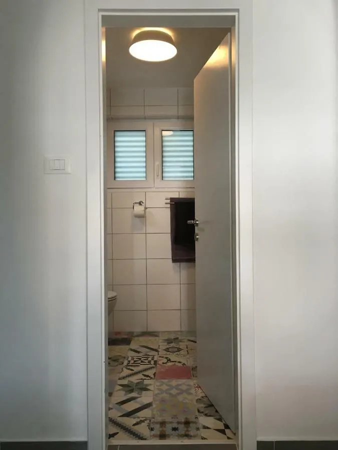 Down By The Bay Apartment Cres Croatia